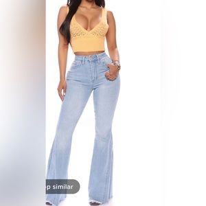 High stretch bell bottom jean SIZE 7